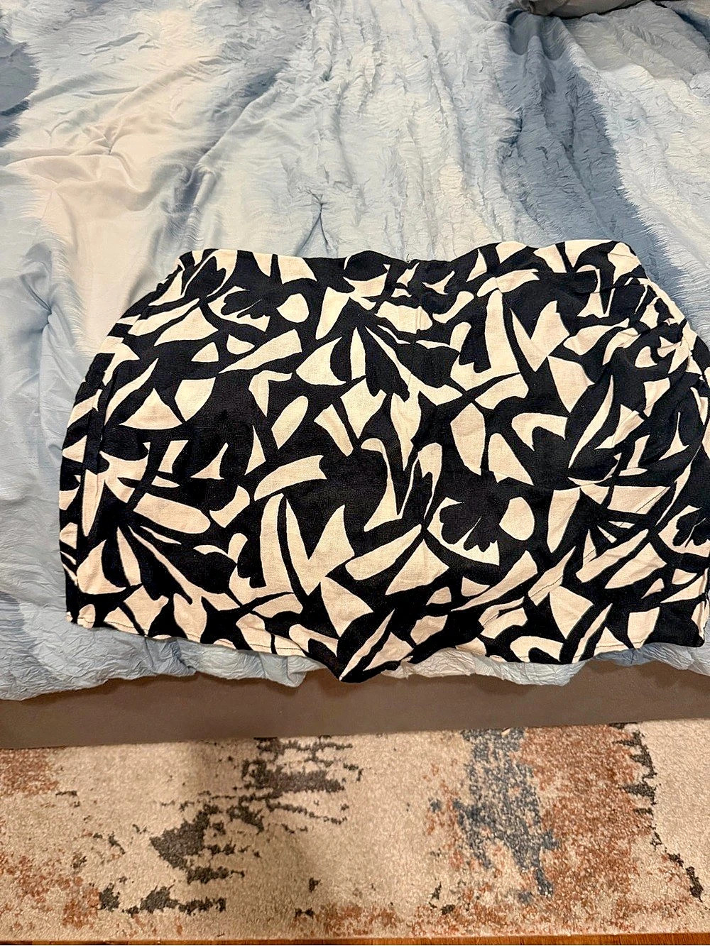 Abstract Print Shorts in Black & Pink